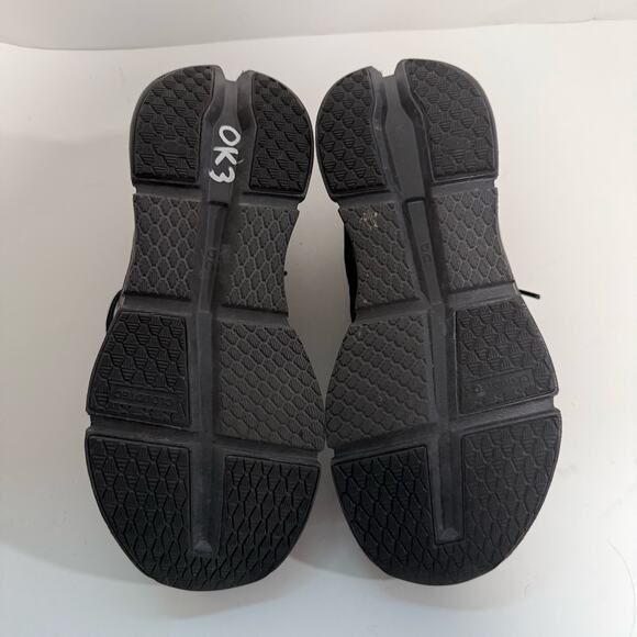 On Running Cloud Go Shoes Sneakers All Black 8.5 - Picture 8 of 9